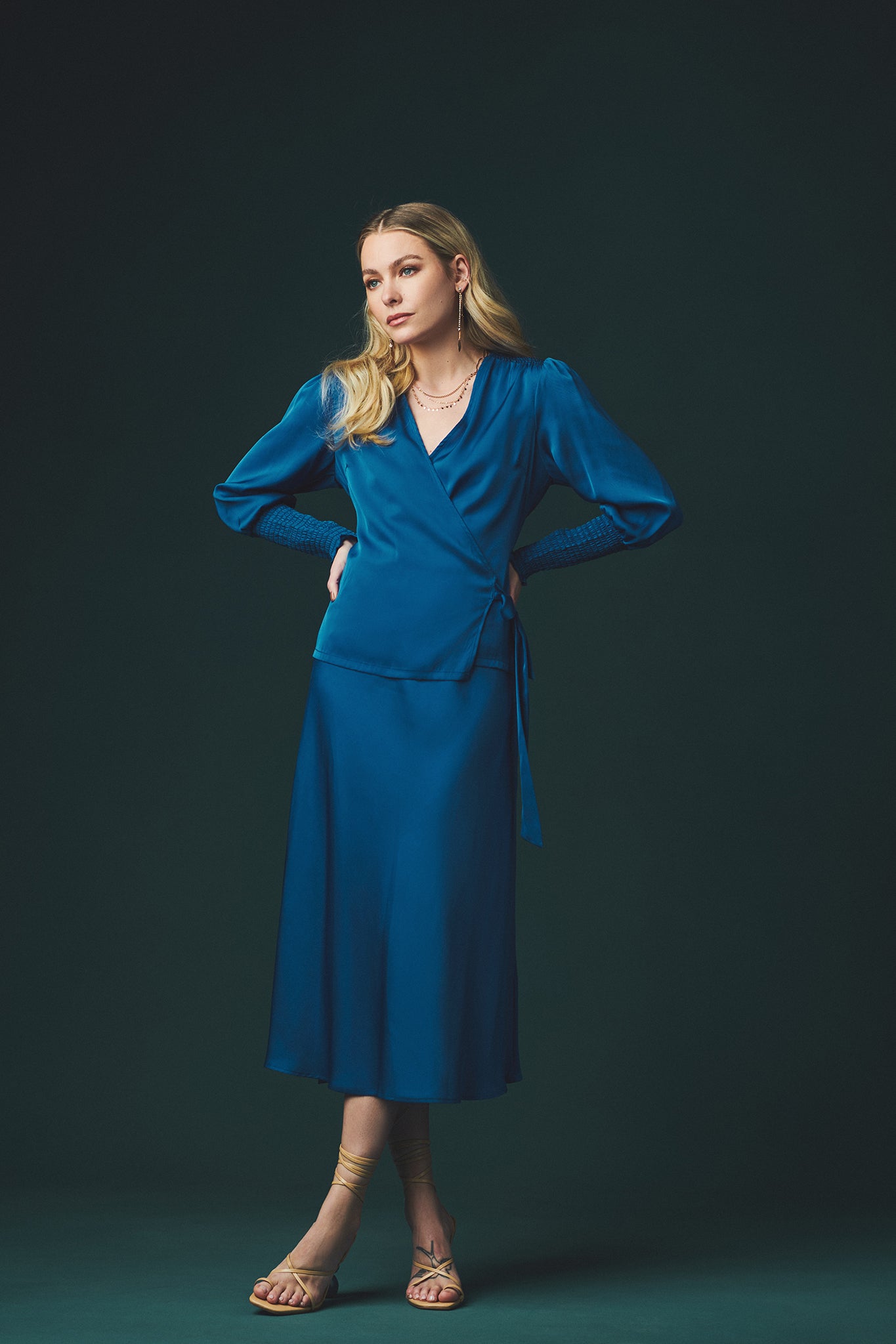 Chamonix Midi Skirt Aero blue Size XS